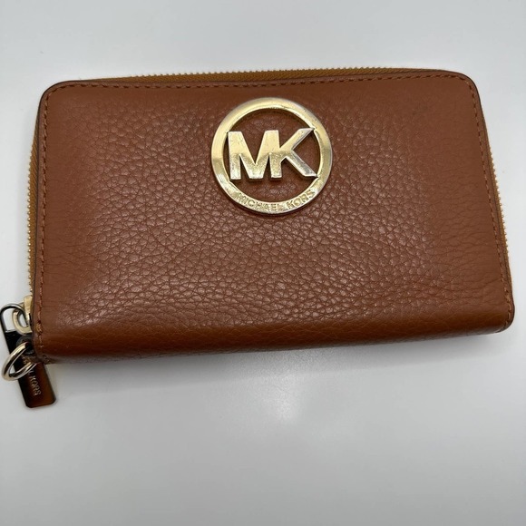 Michael KORS Brown Wallet with Phone Holder - Picture 9 of 10
